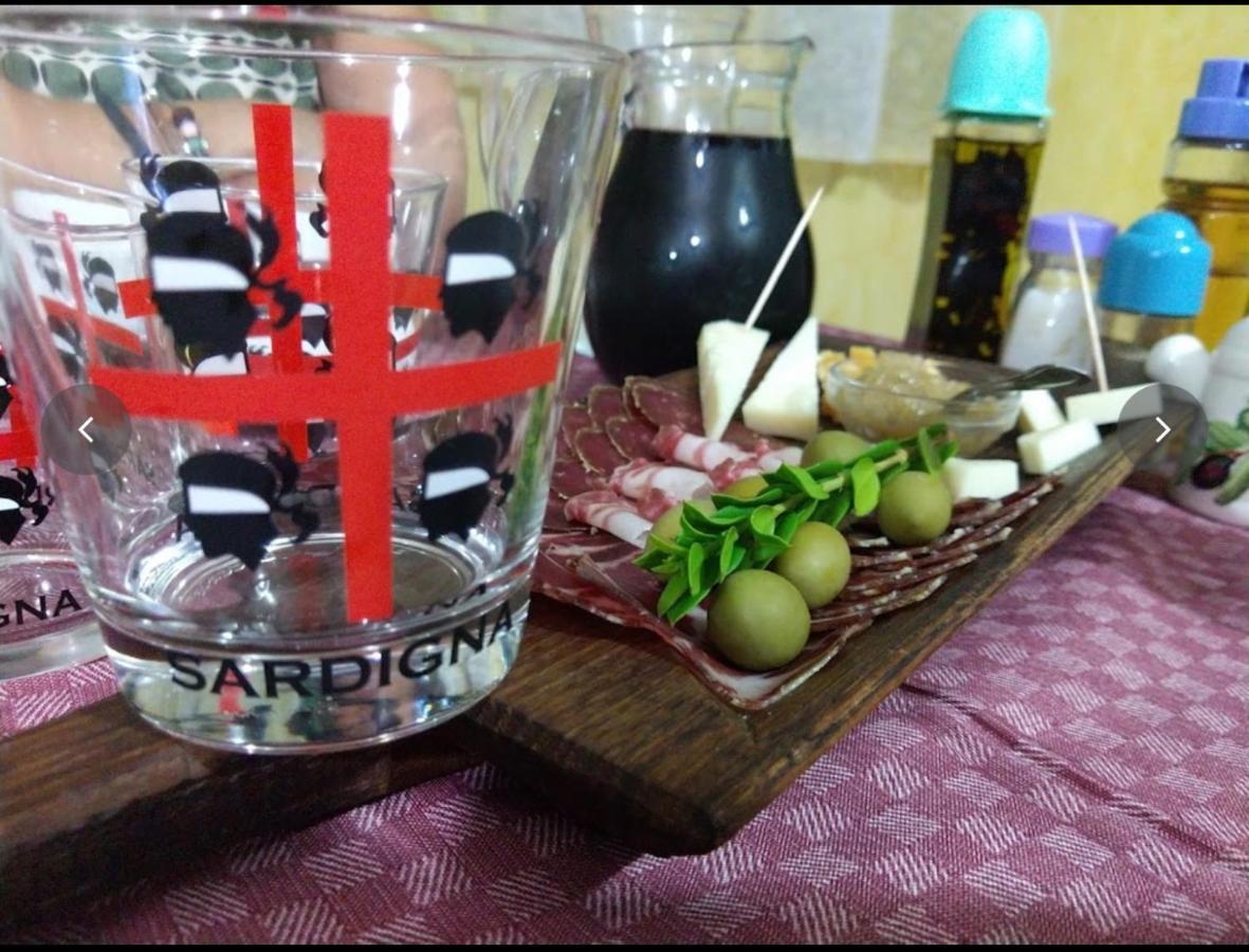 Agriturismo Cugumia Thiesi Eksteriør bilde
