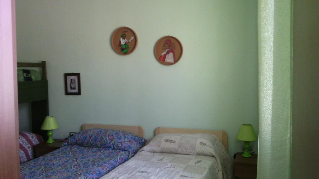 Agriturismo Cugumia Thiesi Eksteriør bilde